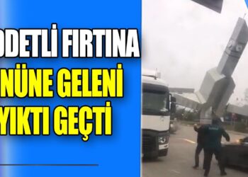 İstanbul Çatalca’da Lodos Saat Kulesini yıktı! #lodos #fırtına #yağmur #istanbul